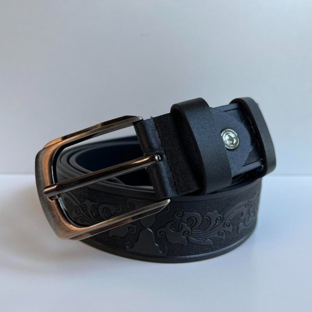 Vintage style American western bike tread look grunge black belt